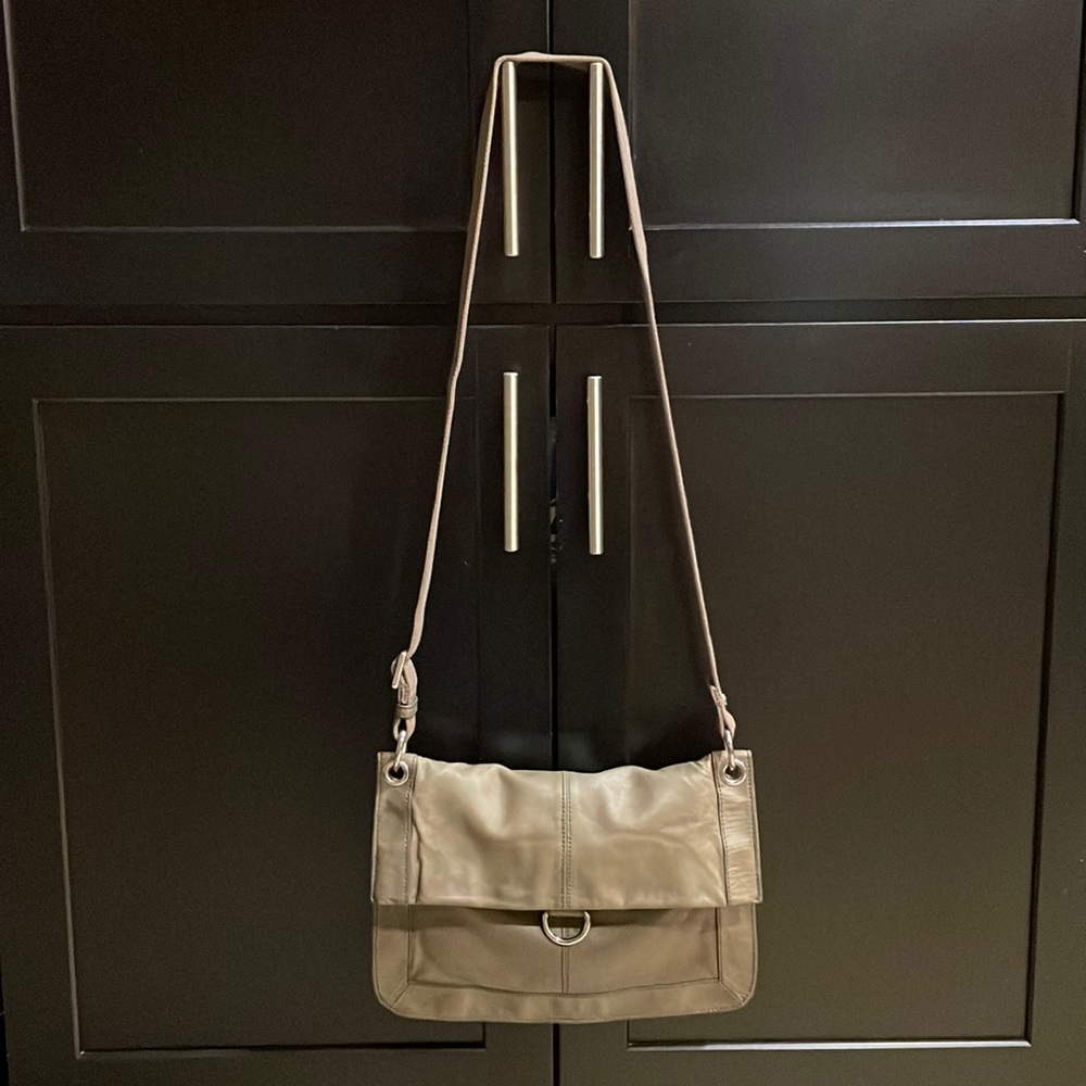 Vintage Banana Republic Lamb Skin - 2in 1,Crossbody & Shoulder bag.